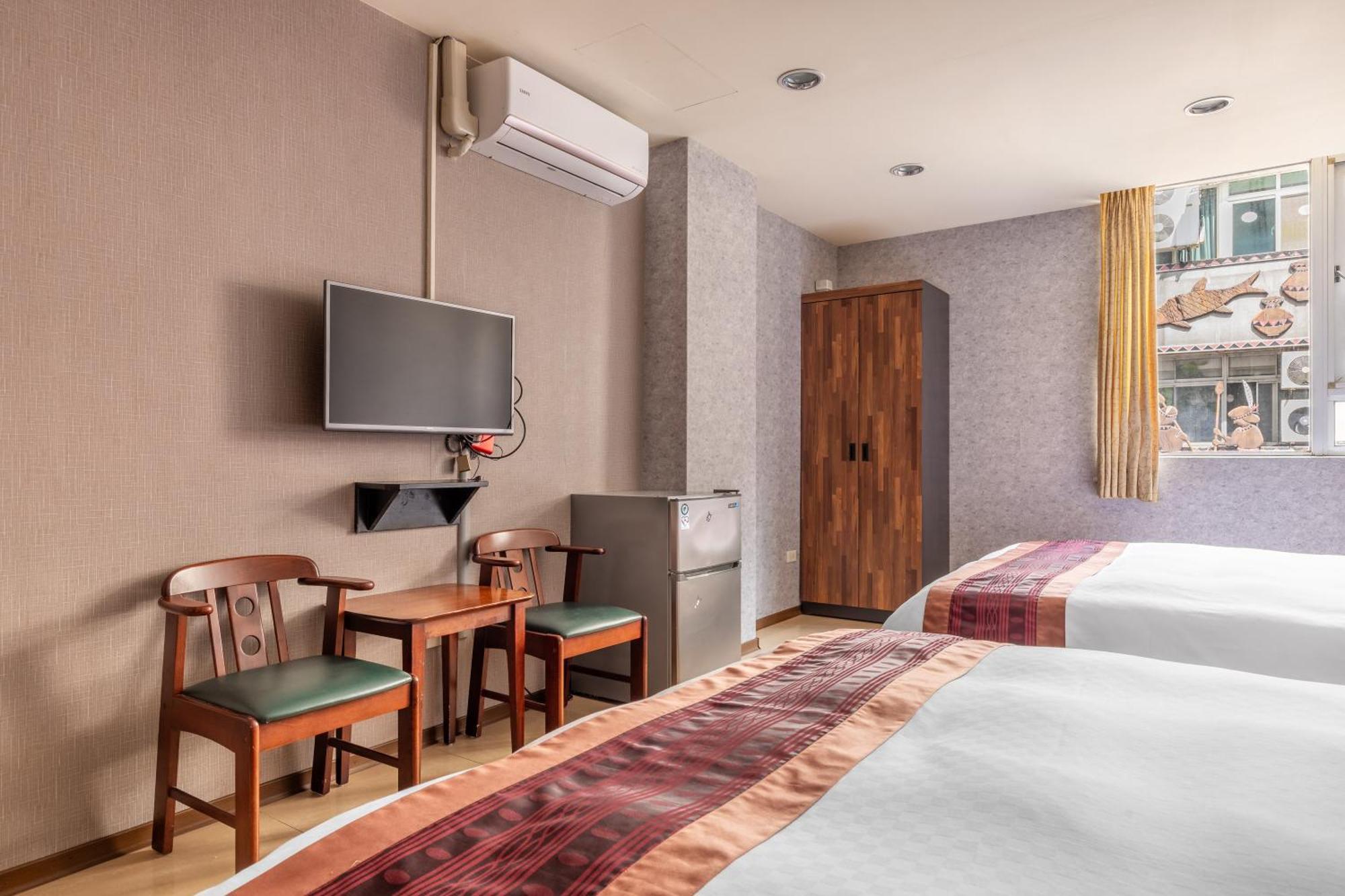 Song He Homestay Юйчи Экстерьер фото